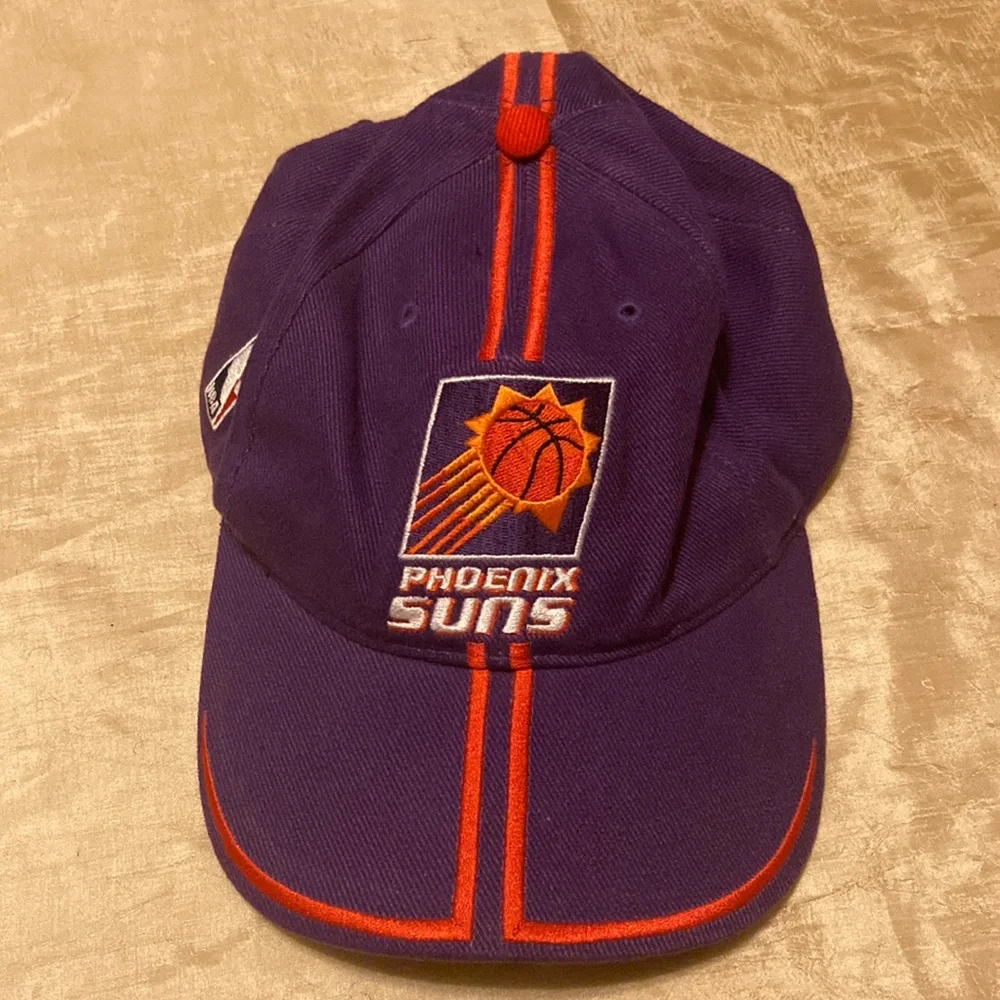 Vintage Sports Specialties Phoenix Suns Strapback